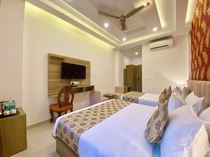 Bedroom 3, Arogyadham Wellness Retreat, Garhwal