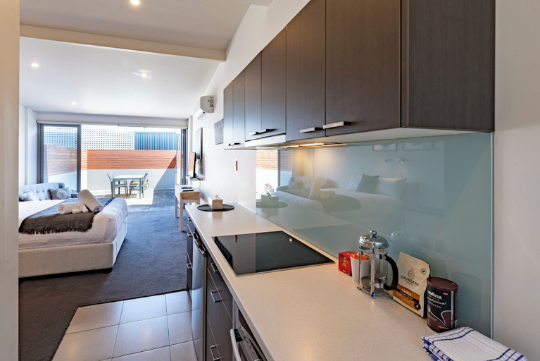 Others 5, Studio Apartment Sandy Bay, Hobart