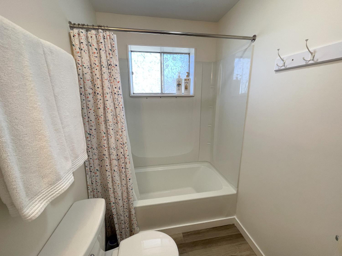 Bathroom 3, Kanab Vacation Destination, Kane