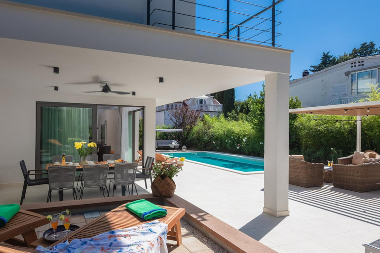 Sport & Beauty 2, Luxury Villa Cippico XXII with Pool, Kaštela
