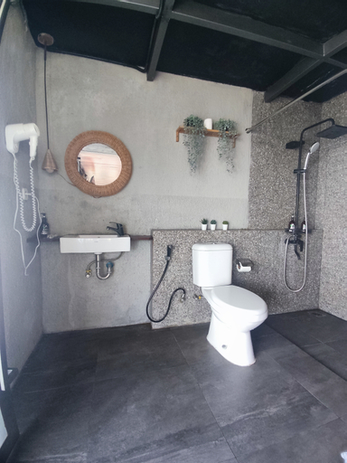 Bathroom 3