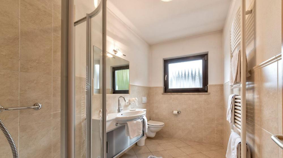 Others 5, Residence Andrea, Bolzano