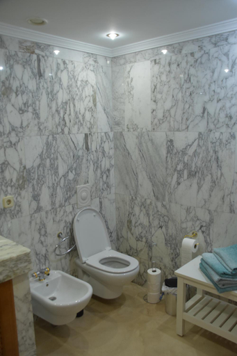 Bathroom 2, ELSA TAURO TOPAZ, Las Palmas