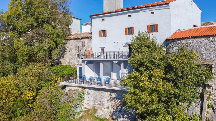 Others 5, Apartment House Panorama, Pićan