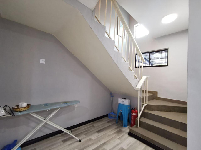 Others 4, ANG LEE HOLIDAY HOME 1, Semporna