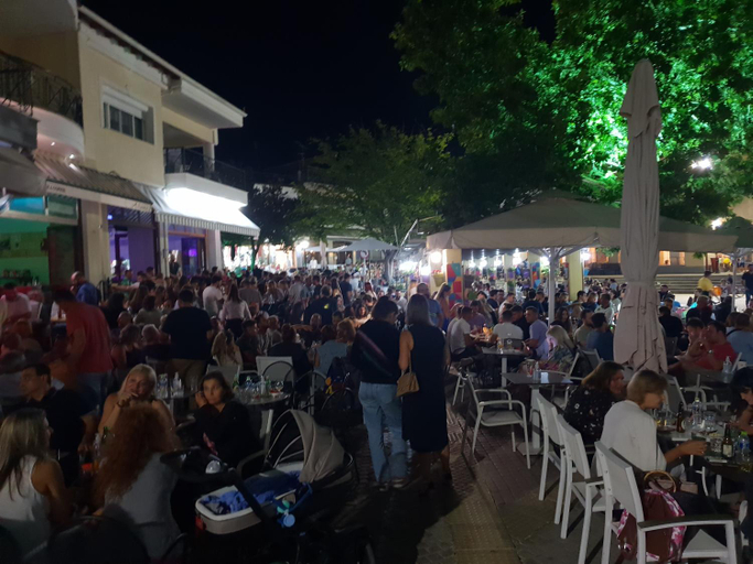 Food & Drinks, Mondeus Inn Luxury, West Macedonia