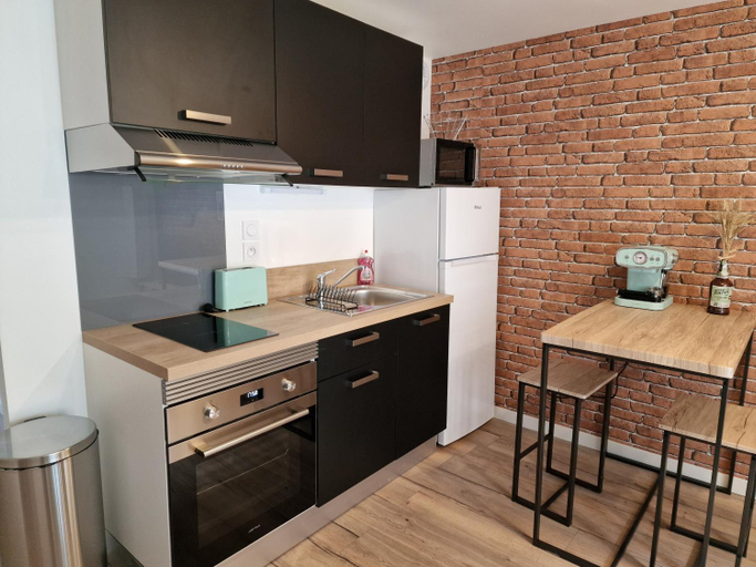 Others 2, Logement de caractere en haute ville de Quimperle, Finistère