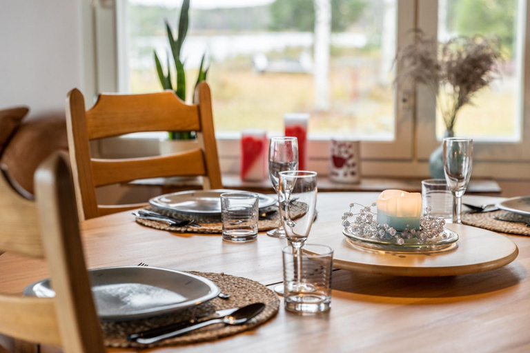 Food & Drinks, Lapland Sunrise Cottage with lakefront Sauna, Lapland