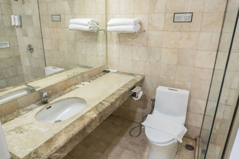 Bathroom 4