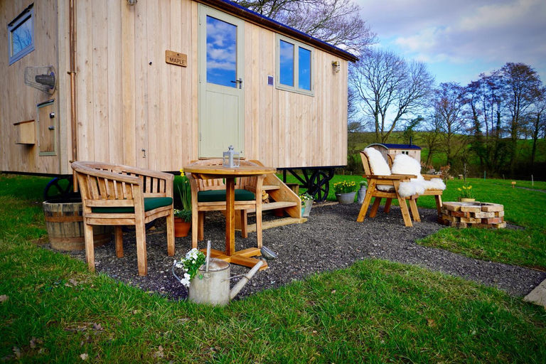 Others 2, Little Ash Glamping - Luxury Shepherd's Huts, Devon