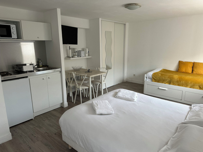 Bedroom 10