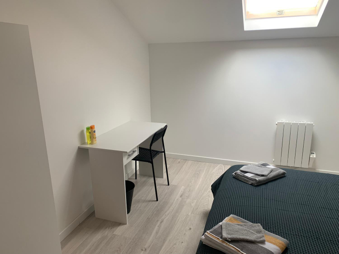 Others 4, Villa Tenjin Chambre 10, Seine-Saint-Denis