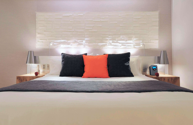 Bedroom 18