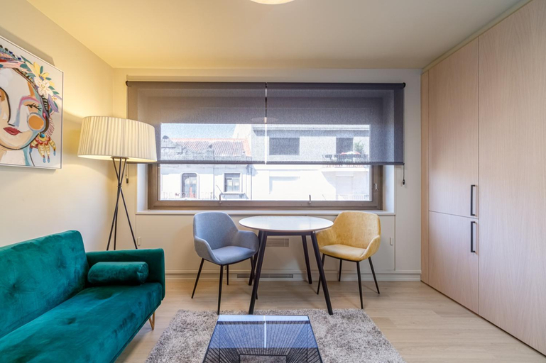 Others 5, SUITE DE LUJO PUERTA DEL SOL+Parking, Pontevedra
