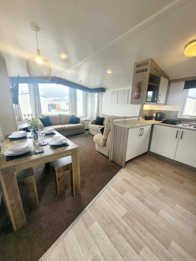 Others 4, Golden Palm Getaway's PG143, Lincolnshire