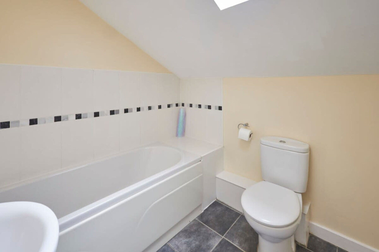 Bathroom 4, Host Stay Scotsgate House, Northumberland