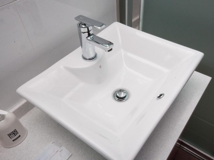 Bathroom 5