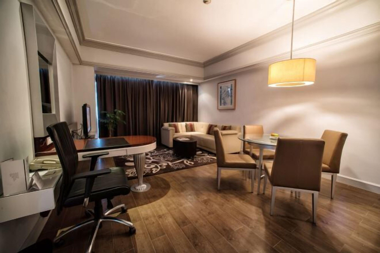 Dining Room 3
