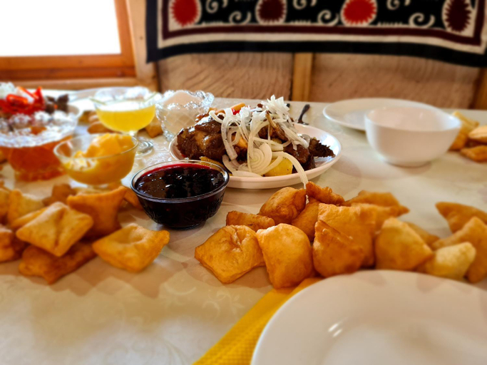 Food & Drinks 5, Feel Nomad Yurt Camp, Ysyk-Köl (lake)