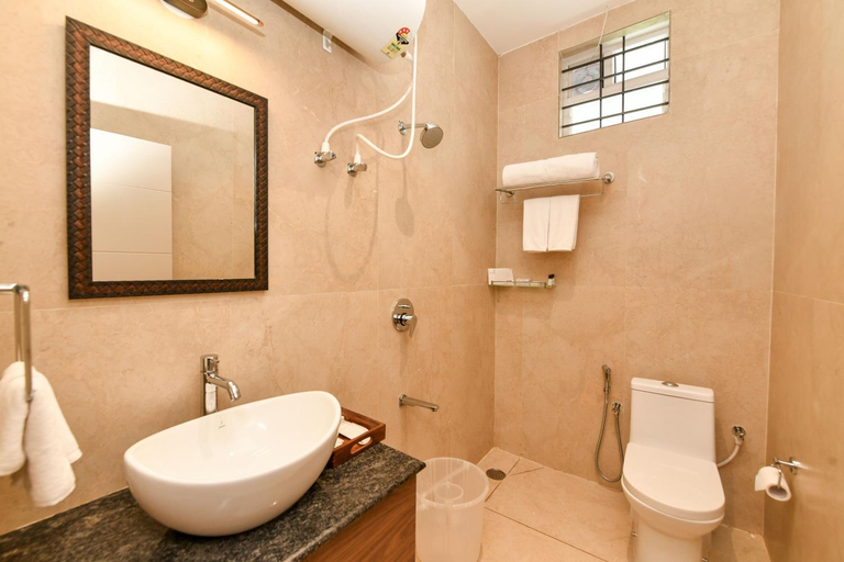 Bathroom 4, Inventree Aranya Resort & Spa Coorg, Kodagu