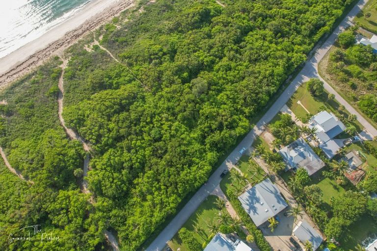 Room 2, Fort Pierce - 2BD 2BA Tropical Surfside Retreat, Saint Lucie