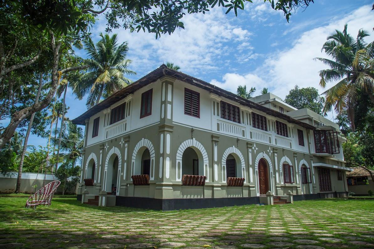 Others 4, Lake County Heritage Home, Ernakulam