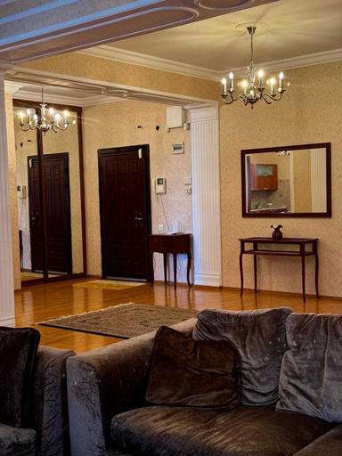 Primary image
