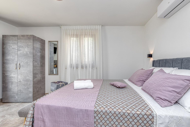 Others 3, Rooms Nilda, Poreč