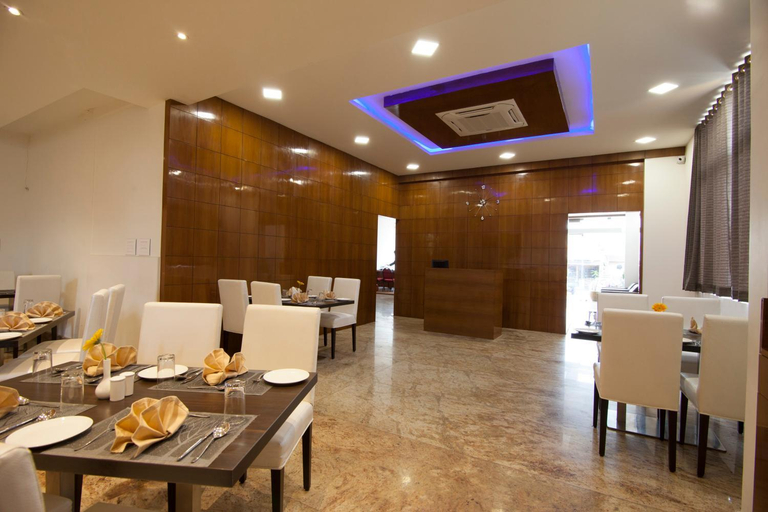 Food & Drinks 5, Crystal Inn, Chikmagalur
