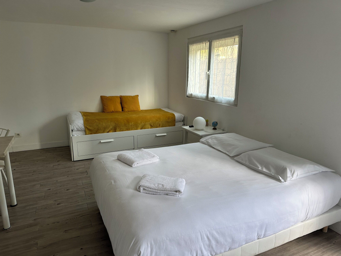 Bedroom 9