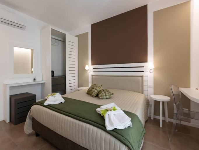 Room 3, Sirius, Trapani