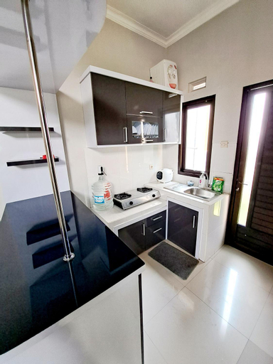 Dining Room 8