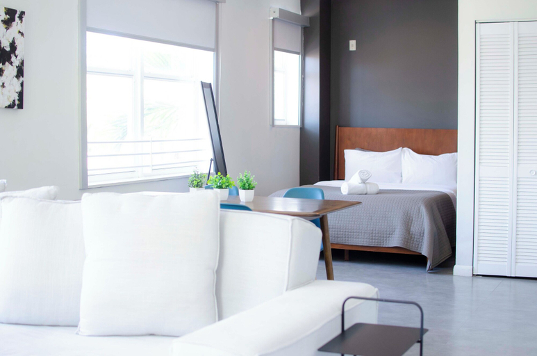 Bedroom 1, Franklin Suites South Beach, Miami-Dade