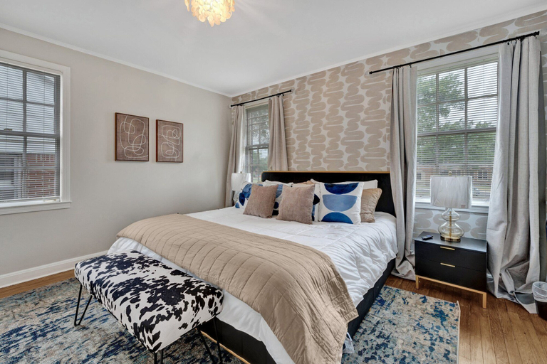 Bedroom 5, Southern Serenity + 3Br Stylish Memphis Oasis, Shelby
