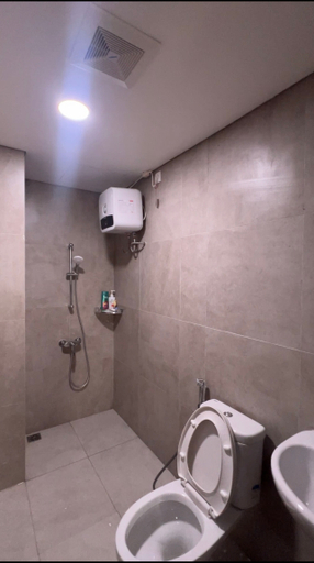 Bathroom 5, Nadmock 2616 at Pollux Meisterstadt, Batam