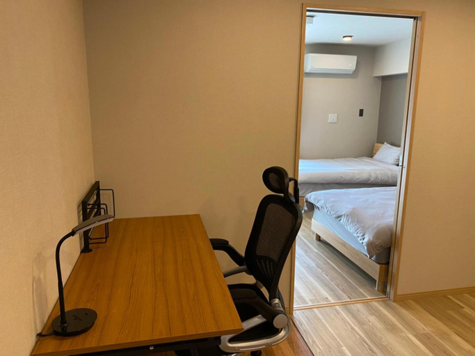 Bedroom 18