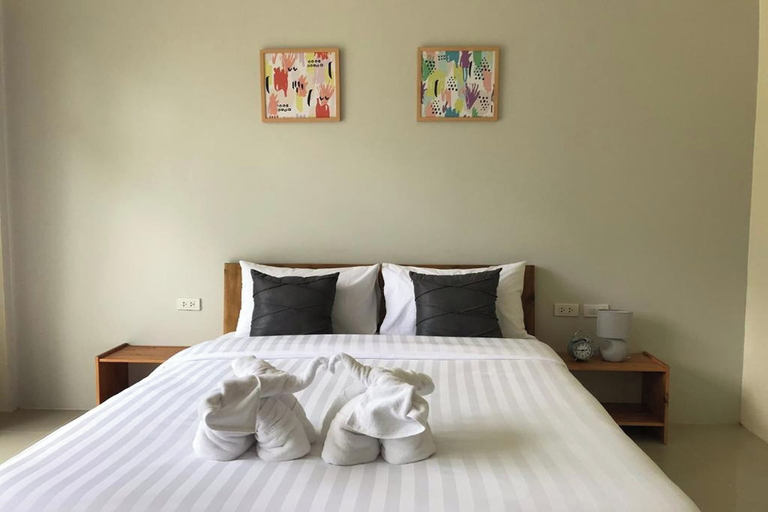 Bedroom 2, Snooze Inn Phuket, Pulau Phuket