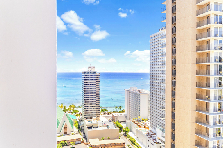 Exterior & Views 2, Premium Remodeled Condo with Ocean View and Parking, Honolulu