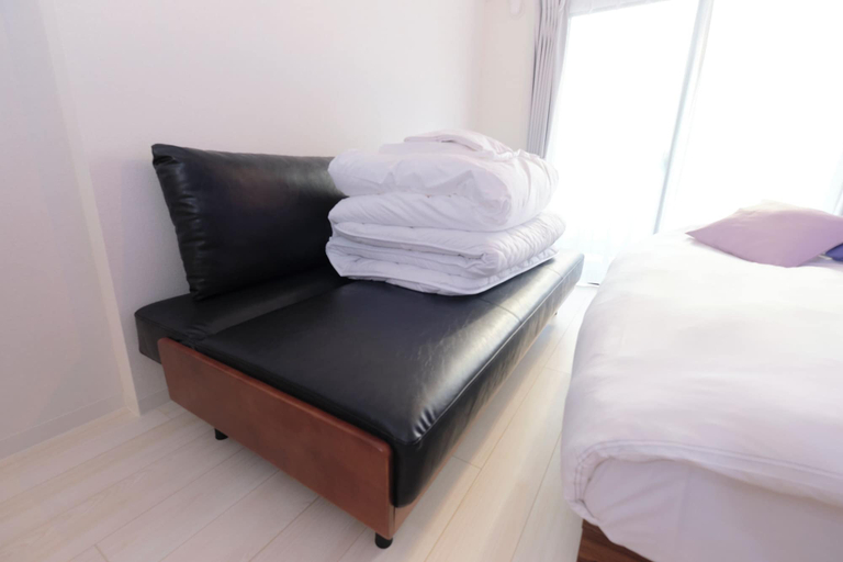 Bedroom 2, Metro Gate Morishita, Chūō