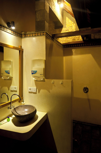 Bathroom 4, Taman Senang - Private Pool Villas - Gili Air, Lombok
