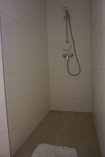 Bathroom 2, Ferienwohnung Karasek Deluxe, Villach Land
