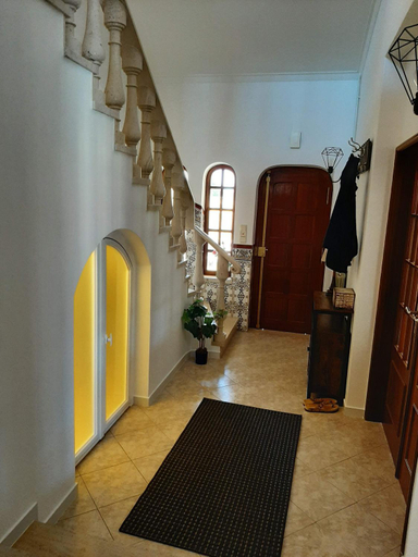 Public Area 4, Eagle House, Tomar