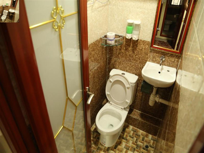 Bathroom 3