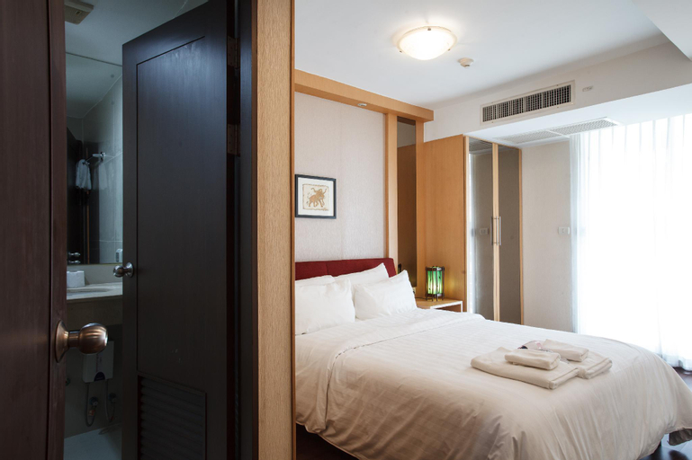 Bedroom 2, Entire house - 3A-2 Bedrooms Ensuite3 Baths Downtown Bangkok, Wattana