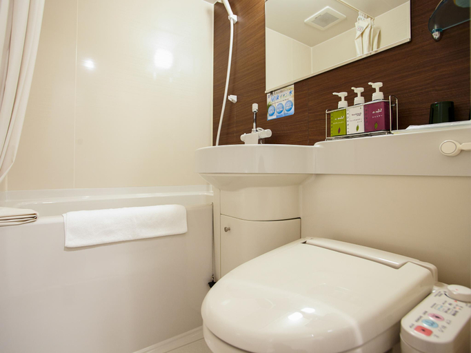 Bathroom 3