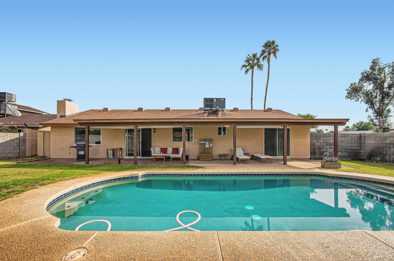 Sport & Beauty 4, Arizona Day Dream + Private Pool + Ev Charger, Maricopa