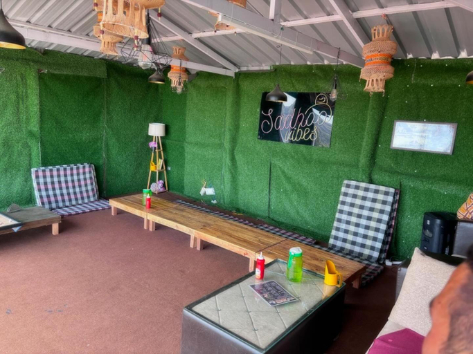 Food & Drinks 5, The Green Valley Resort, Tehri Garhwal