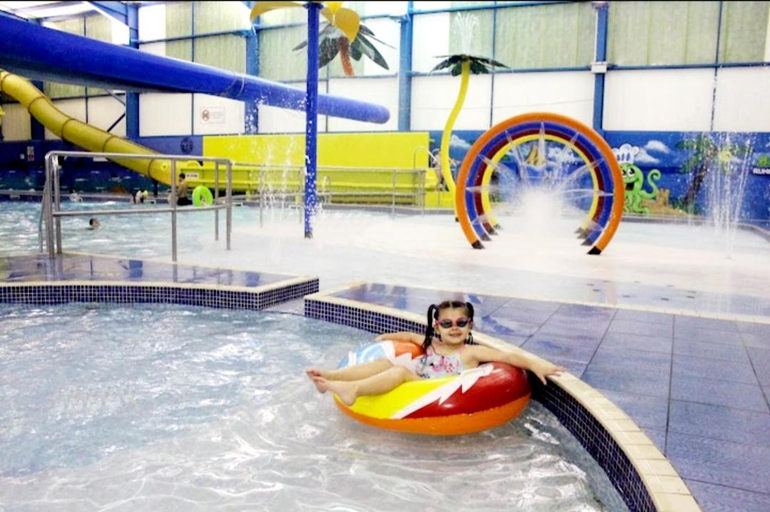 Others 2, Golden Palm Getaway's PG143, Lincolnshire