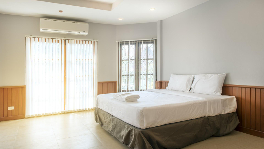 Bedroom 10