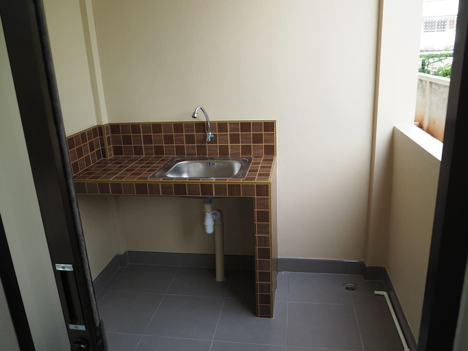 Bathroom, Regent Room Hotel, Muang Surat Thani